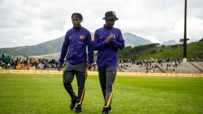 Kgaogelo Sekgota and Happy Mashiane stroll through the Danie Craven Stadium