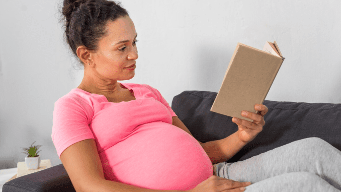 5 Early Labor Indicators That All Women Should Be Aware of