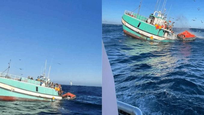 22 fishermen rescued from sinking vessel